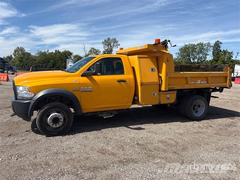 RAM 5500 4x2 Dump Truck Sklápače