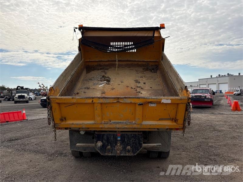 RAM 5500 4x2 Dump Truck Camion ribaltabili