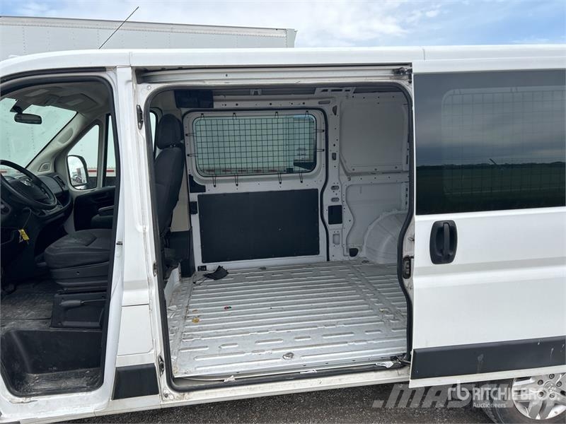 RAM Promaster 1500 Cargo Van Gesloten bedrijfswagens