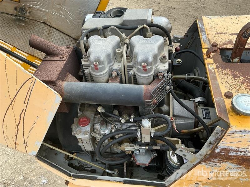 Rammax P33/24 ضاغطات التربة
