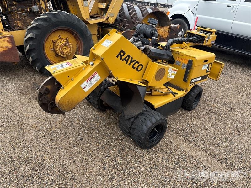 Rayco RG40 4x4 Stump Grinder Kardánhajtású ekék és Forgó-boronák