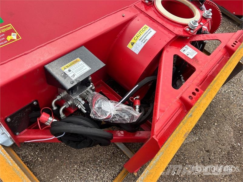  Raytree RHSB72 72 in Hydraulic Control Skid Steer  Snøfresere