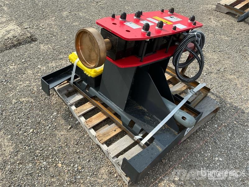 Raytree RMPP680 Skid Steer Post Driver (Unused) Sprzęt ogrodzeniowy
