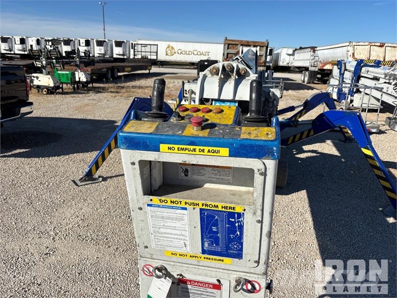ReachMaster Falcon FS105 Electric Articulating Boom Lift Knikarmhoogwerkers