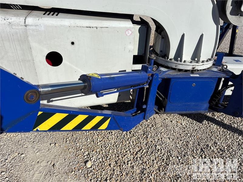 ReachMaster Falcon FS105 Electric Articulating Boom Lift Knikarmhoogwerkers