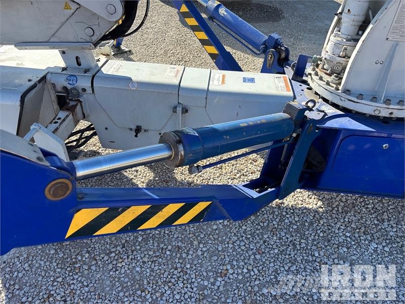 ReachMaster Falcon FS105 Electric Articulating Boom Lift Knikarmhoogwerkers