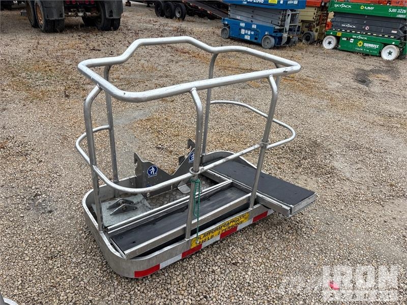 ReachMaster Falcon FS95 Electric Articulating Boom Lift Knikarmhoogwerkers