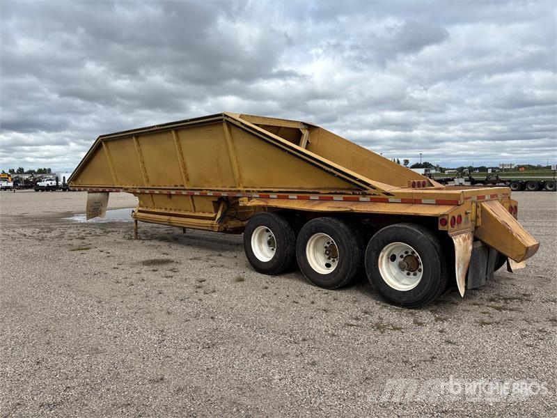 Red River 17 ft Tri/A Belly Dump Trailer Savivartės priekabos