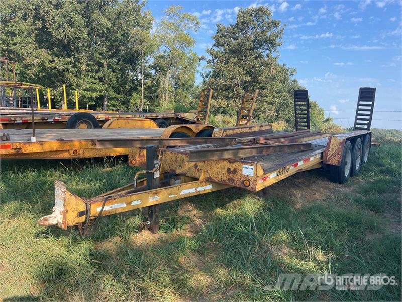 Redi-Haul 21 ft Tri/A Equipment Trailer Autotransporter prikolice