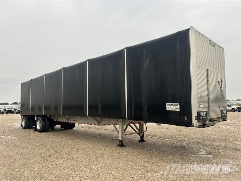 Reitnouer 48 ft T/A Spread Axle Curtain Side Trailer Tents