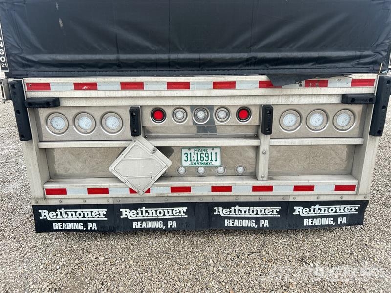 Reitnouer 48 ft T/A Spread Axle Curtain Side Trailer Tents