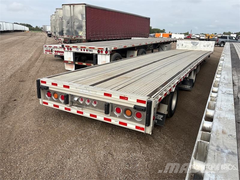 Reitnouer 53 ft T/A Spread Axle Step Deck Trailer Низкорамные прицепы