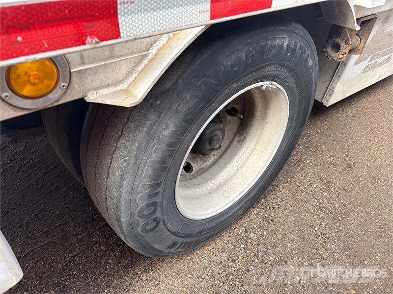 Reitnouer 53 ft T/A Spread Axle Step Deck Trailer Низкорамные прицепы