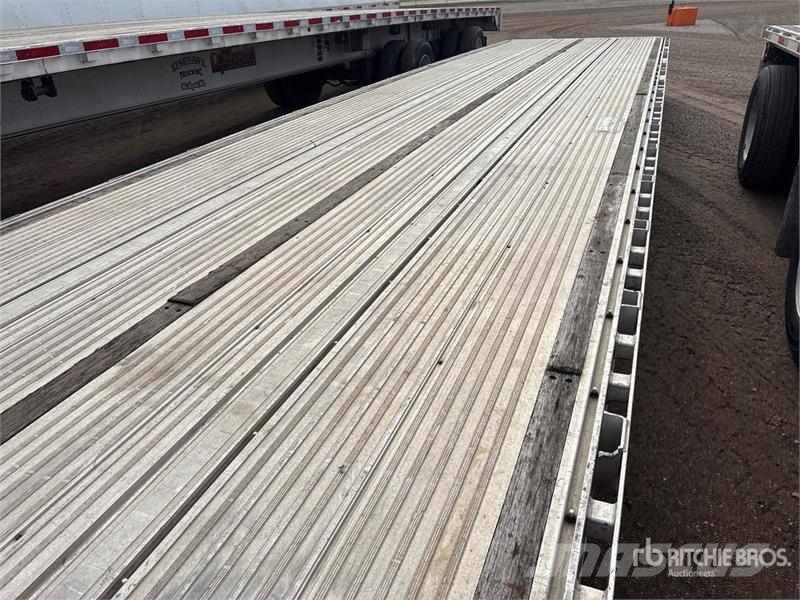 Reitnouer 53 ft T/A Spread Axle Step Deck Trailer Низкорамные прицепы