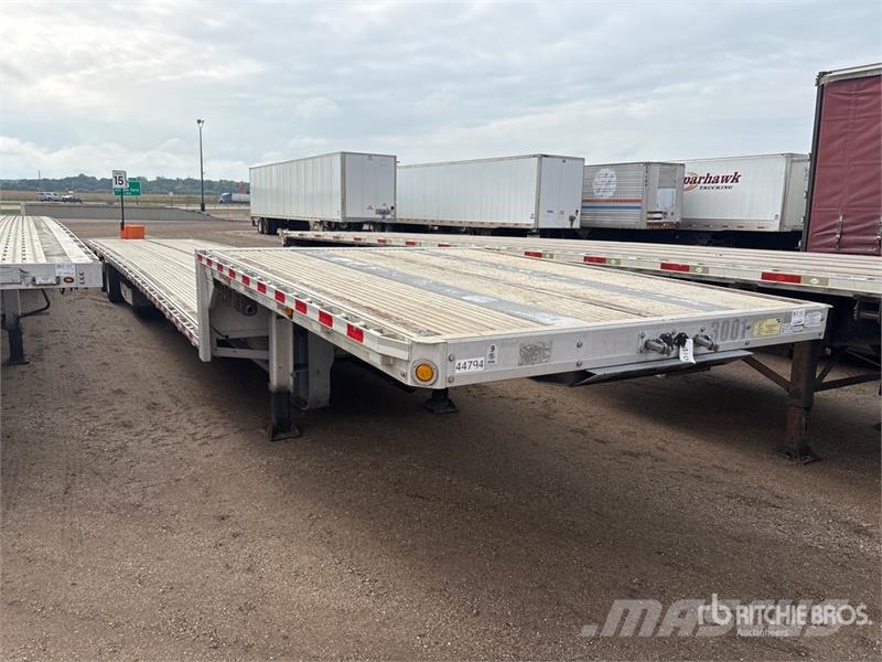 Reitnouer 53 ft T/A Spread Axle Step Deck Trailer Низкорамные прицепы