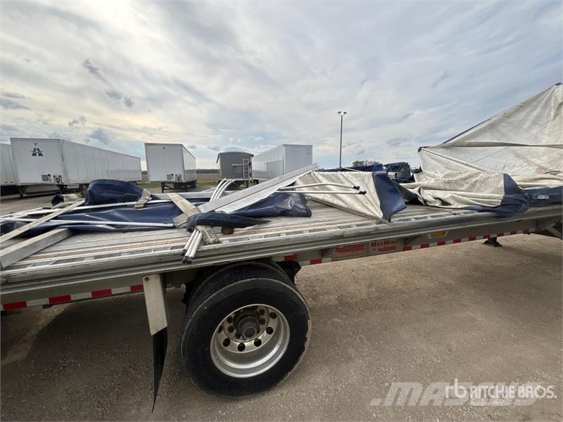 Reitnouer Max Miser 53 ft T/A Spread Axle Curtain Side Trail Tents