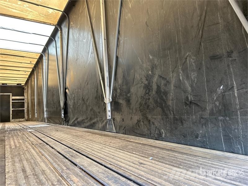 Reitnouer Max Miser 53 ft T/A Spread Axle Curtain Side Trail Curtainsider trailers