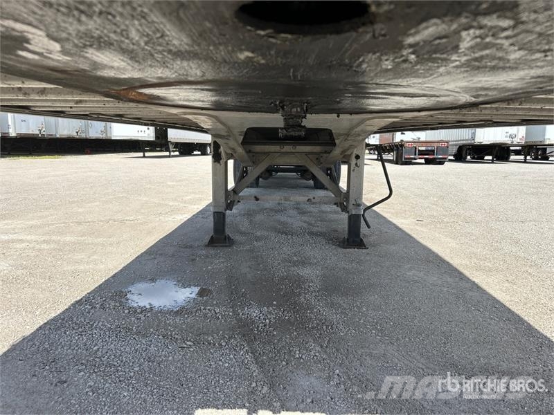 Reitnouer Max Miser 53 ft T/A Spread Axle Curtain Side Trail Curtainsider trailers