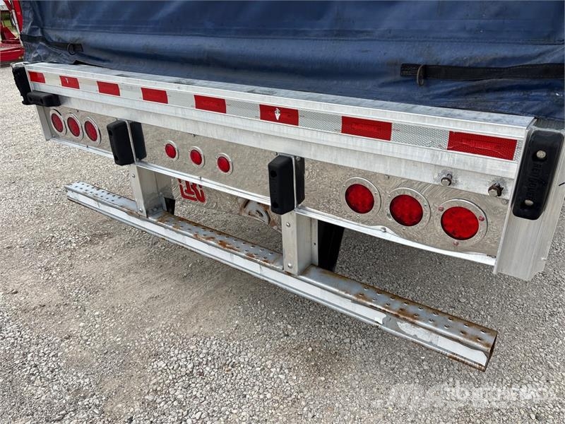 Reitnouer Max Miser 53 ft T/A Spread Axle Curtain Side Trail Тентовані причепи