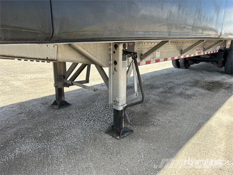 Reitnouer Max Miser 53 ft T/A Spread Axle Curtain Side Trail Curtainsider trailers