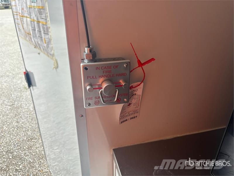 Rendon 20 ft T/A Food Concession Trailer Ostale prikolice