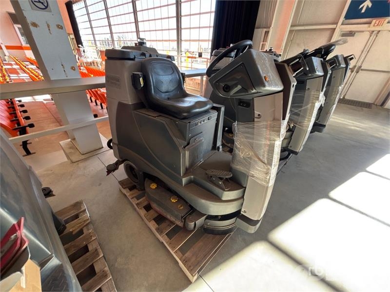  Ride-On Electric Floor Scrubber Weitere Anhänger