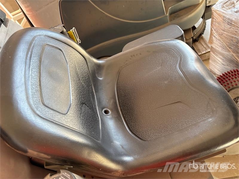 Ride-On Electric Floor Scrubber Weitere Anhänger