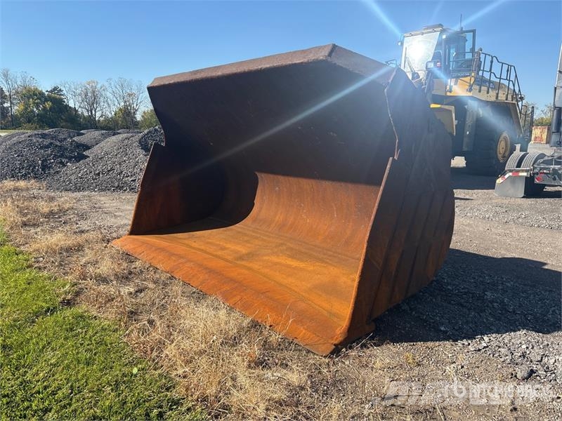 Rockland 144 in 9 cyd Q/C General Purpose Wheel Loader Buck دلاء