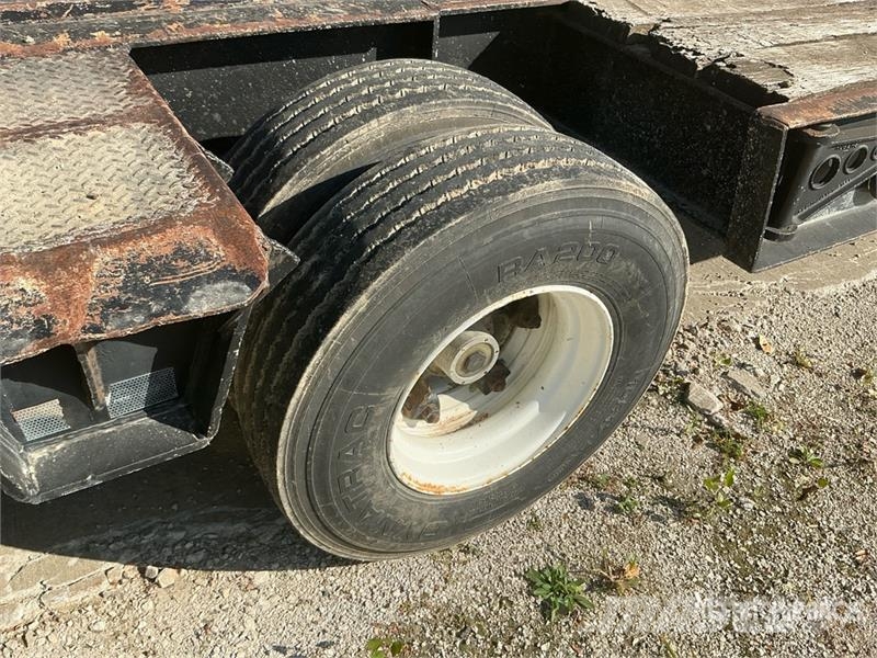 Rogers H3-75LH17-45-15 35 ton Tri/A Lowboy Trailer Dieplader