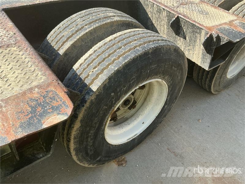 Rogers H3-75LH17-45-15 35 ton Tri/A Lowboy Trailer Dieplader