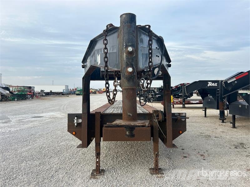 Rolls Rite 48 ft Tri/A Gooseneck Equipment Trailer Трейлери колесного транспортного засобу