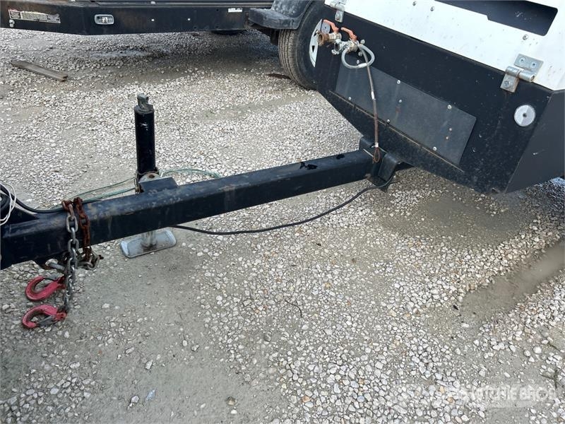 Rotair D185T4F Mobile Air Compressor مكابس