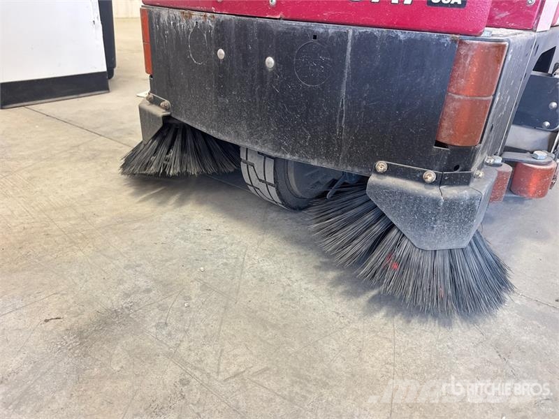 RPS Corporation GTR 2.0 Ride-On Floor Scrubber Druge prikolice