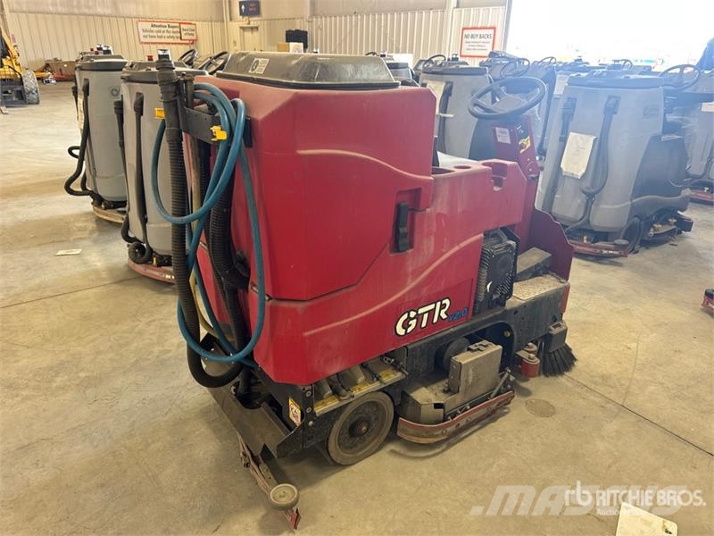 RPS Corporation GTR 2.0 Ride-On Floor Scrubber Druge prikolice