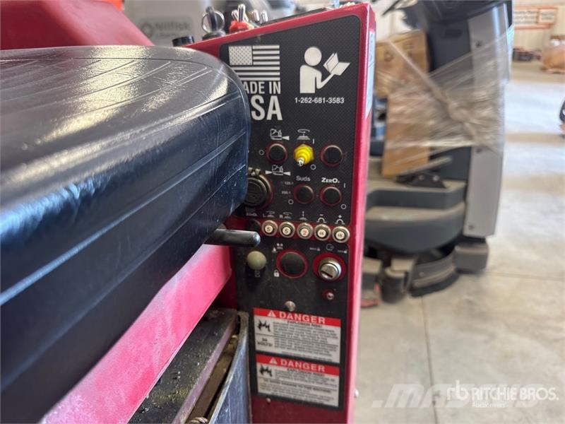 RPS Corporation GTR 2.0 Ride-On Floor Scrubber Druge prikolice