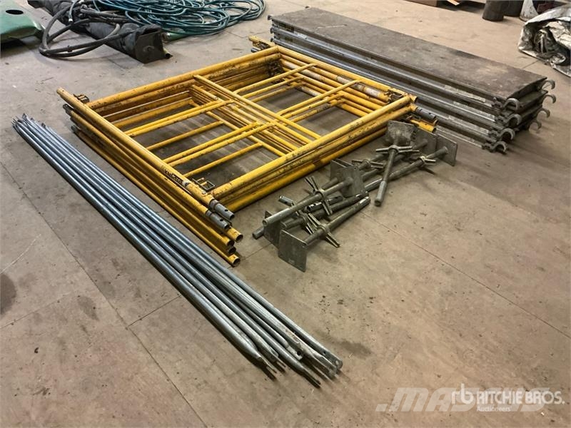  Scaffolding Gradbeni odri