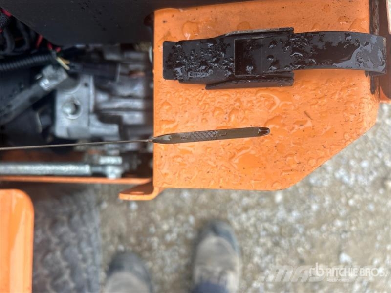 Scag Turf Tiger II Zero-Turn Lawn Mower Самохідні газонокосарки