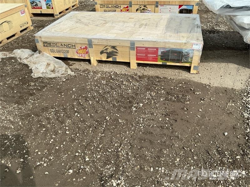  SDLGM1220F 12 ft x 20 ft Galvanized Metal Livestoc Další stroje a zařízení pro chov zemědělských zvířat