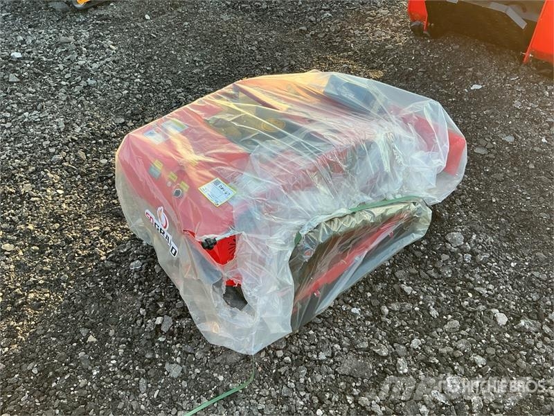  SDLLM800-RED Remote Control Lawn Mower (Unused) Самоходные газонокосилки