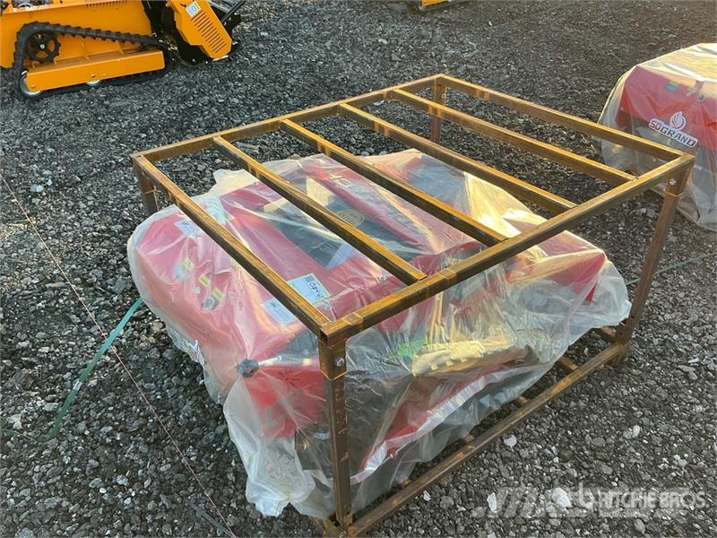  SDLLM800-RED Remote Control Lawn Mower (Unused) Самоходные газонокосилки