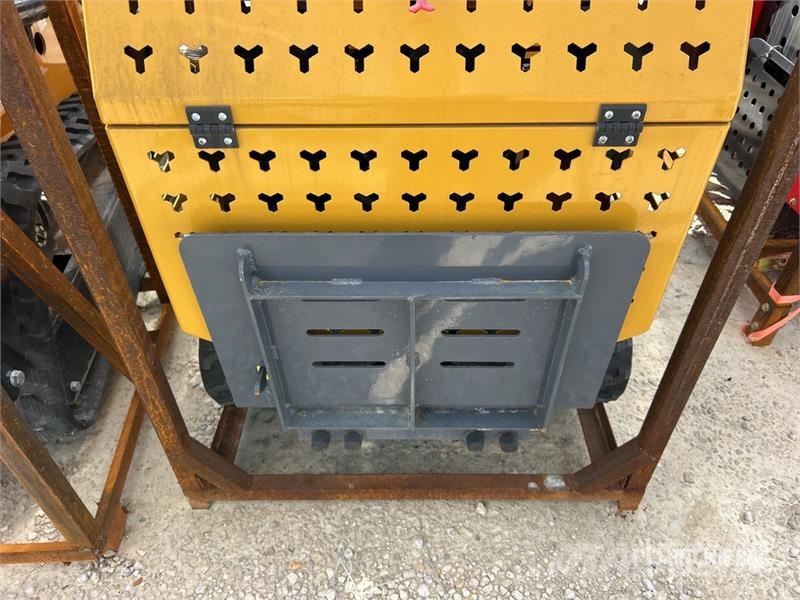 SDLOOL SL-X1200J Stand-On Concrete Buggy (Unused) Zubehör