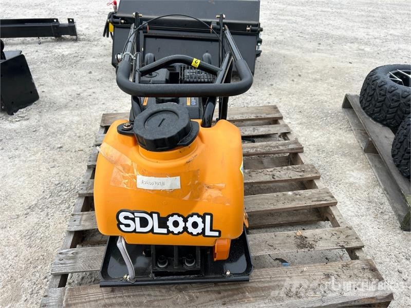 SDLOOL SL90 Vibratory Plate Compactor (Unused) Vibrátorok