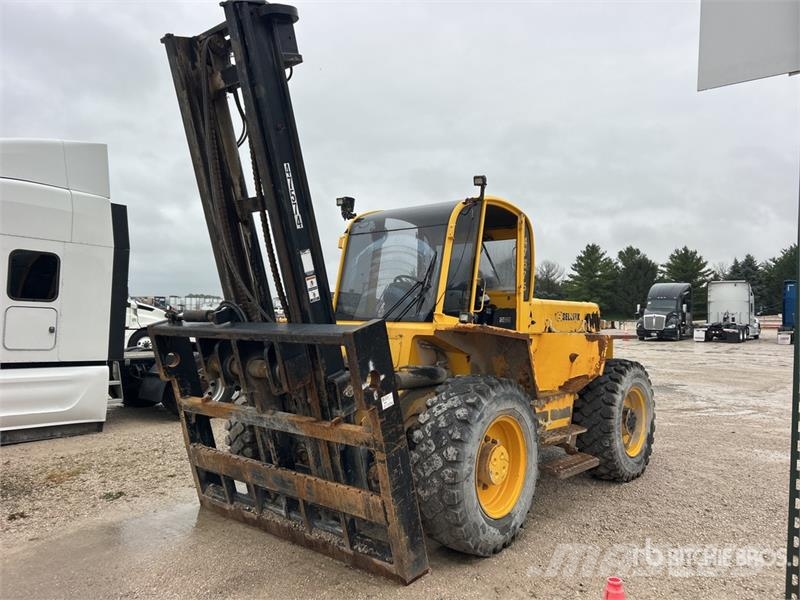 Sellick S160J3-4-001 16000 lb 4x4 Rough Terrain Forklift Visureigiai krautuvai