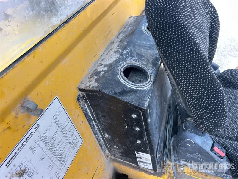 Sellick S160J3-4-001 16000 lb 4x4 Rough Terrain Forklift Visureigiai krautuvai