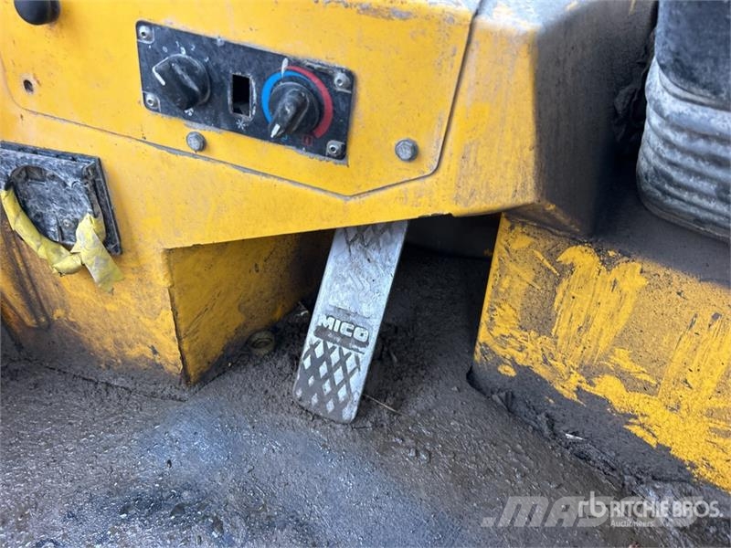 Sellick S160J3-4-001 16000 lb 4x4 Rough Terrain Forklift Visureigiai krautuvai