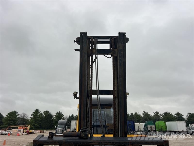 Sellick S160J3-4-001 16000 lb 4x4 Rough Terrain Forklift Visureigiai krautuvai