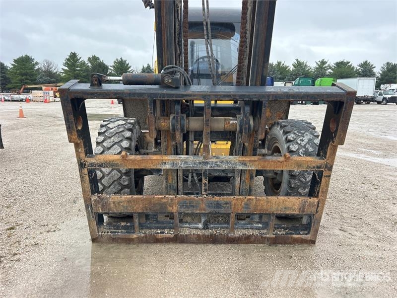 Sellick S160J3-4-001 16000 lb 4x4 Rough Terrain Forklift Visureigiai krautuvai
