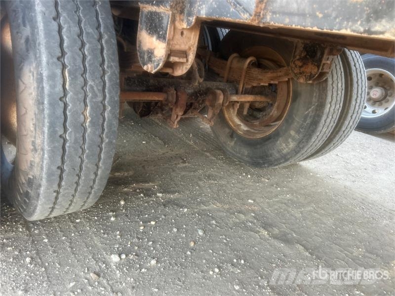  Shop built Tank Quad/A Tanker Trailer مقطورات ذات صهاريج