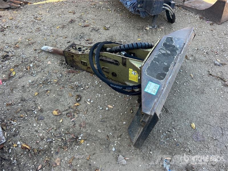 Skid Steer Breaker Hammers / Breakers