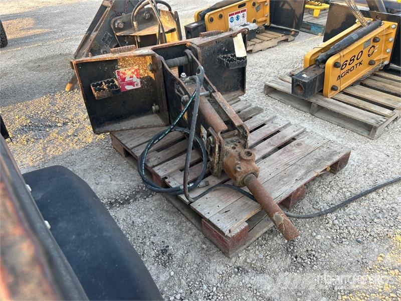 Skid Steer Breaker 破碎锤